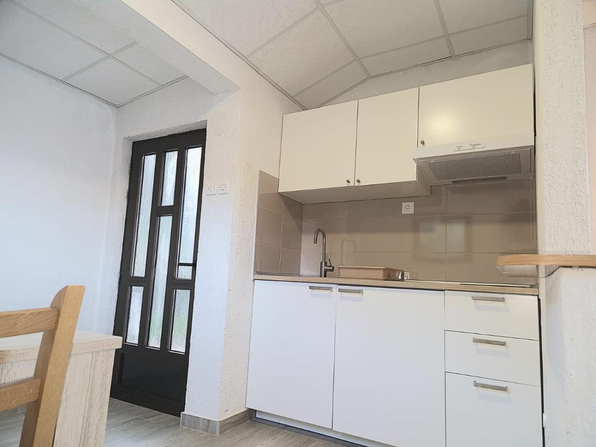 Apartments Ana Lastovo Exterior photo
