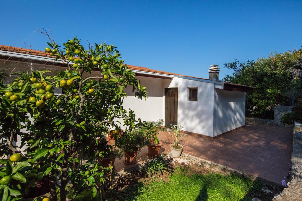 Apartments Ana Lastovo Exterior photo